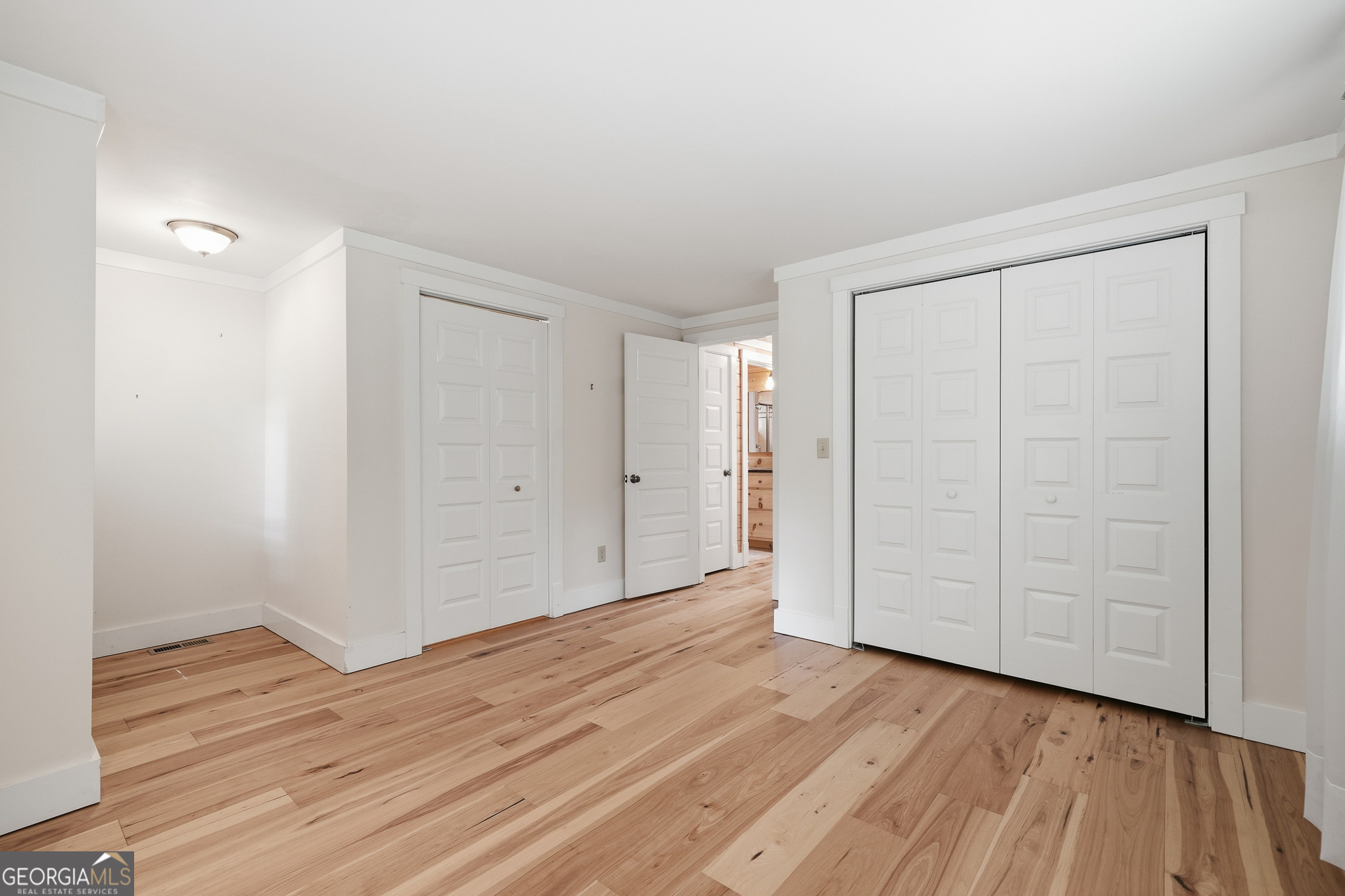 120 Shenendoa Drive Property Photo 27