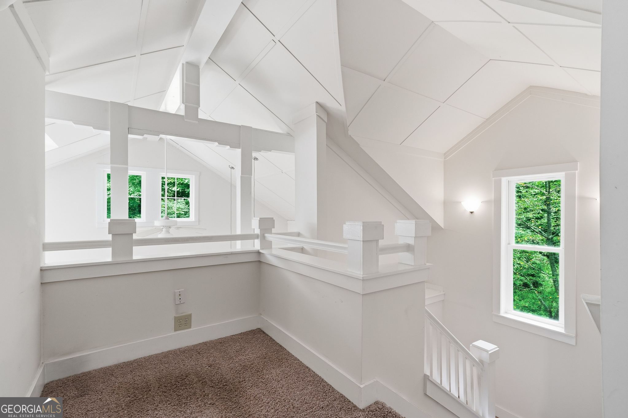 120 Shenendoa Drive Property Photo 32