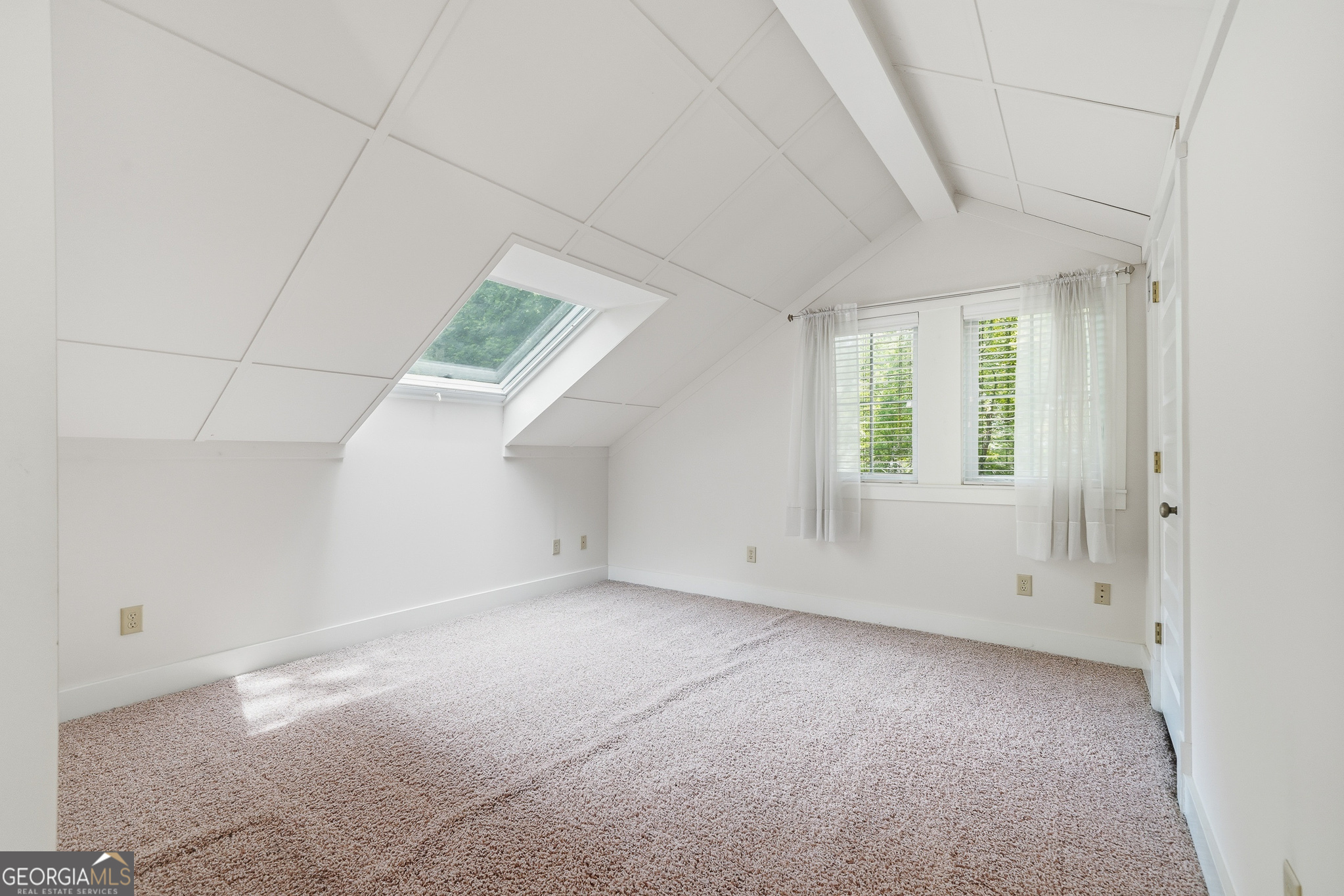 120 Shenendoa Drive Property Photo 34