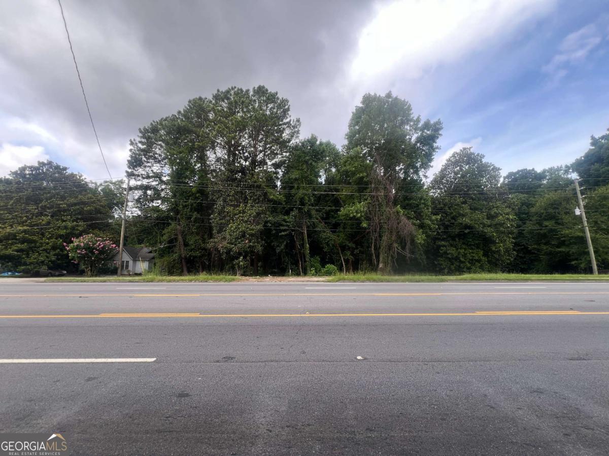 5547 Jonesboro Road Property Photo 1