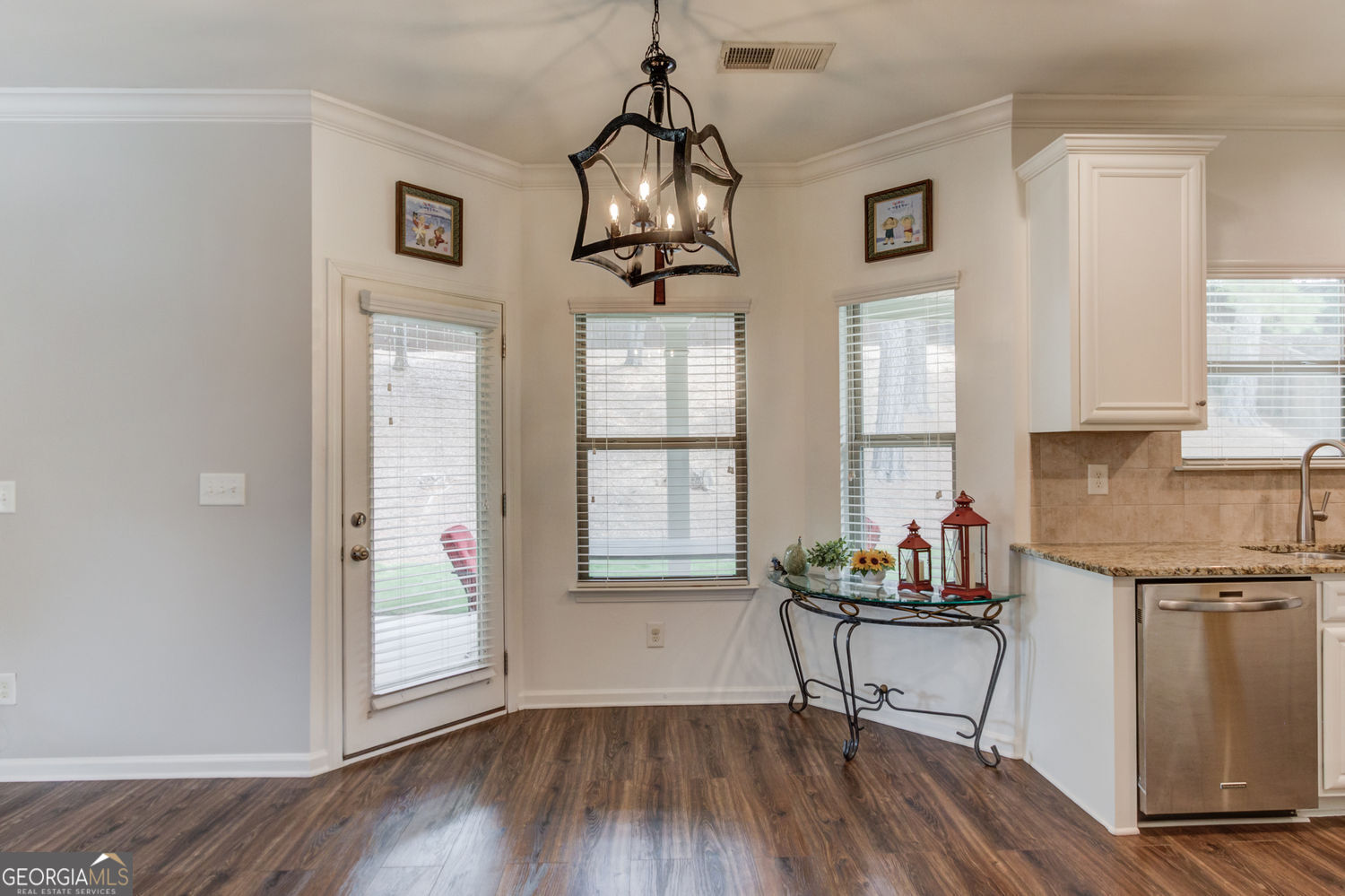 5719 Berkshire Trace Property Photo 12