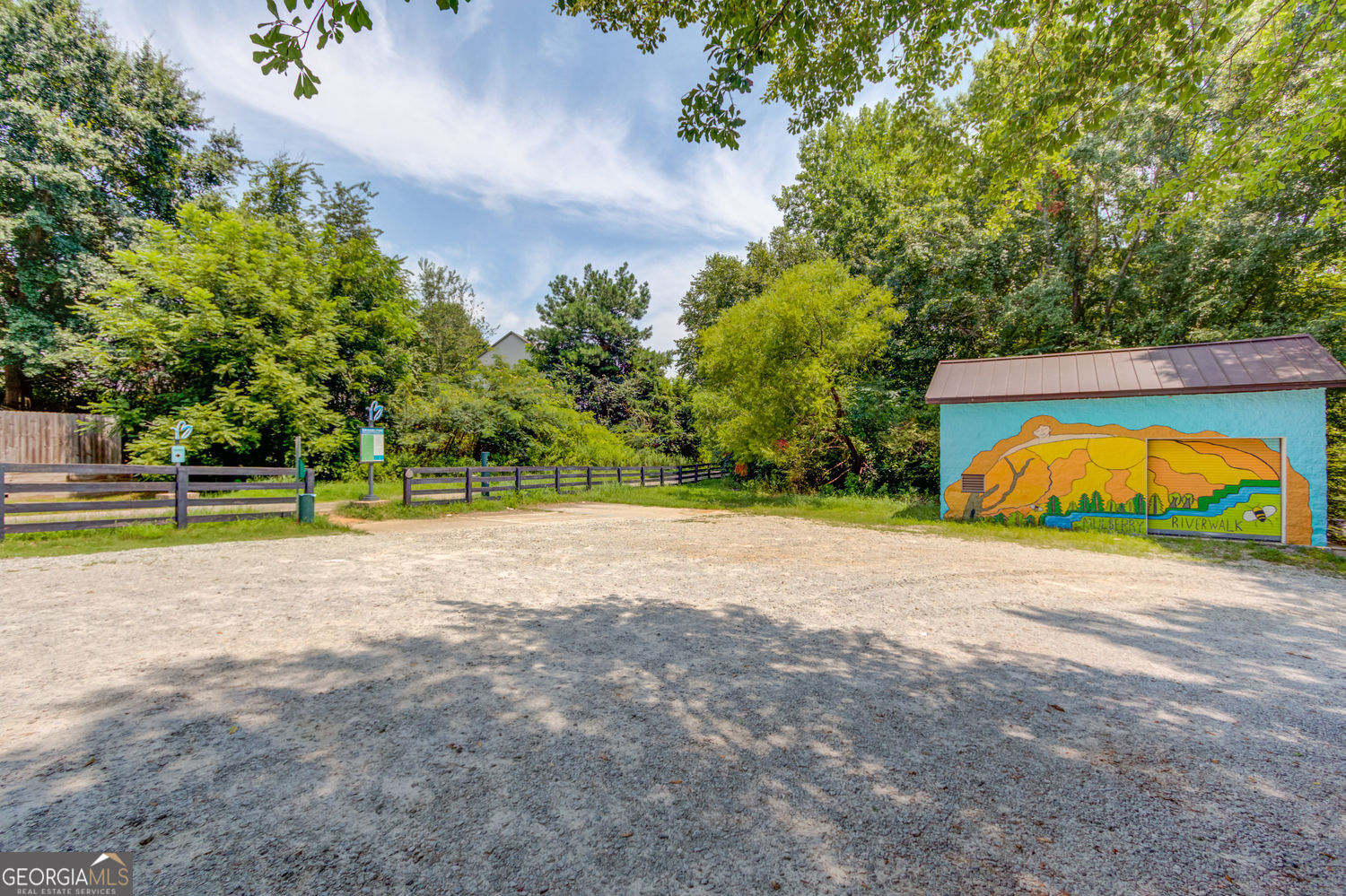 5719 Berkshire Trace Property Photo 53