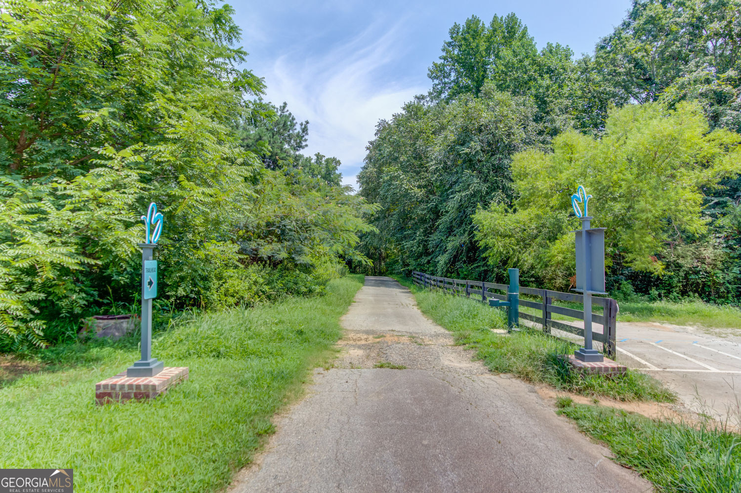 5719 Berkshire Trace Property Photo 56
