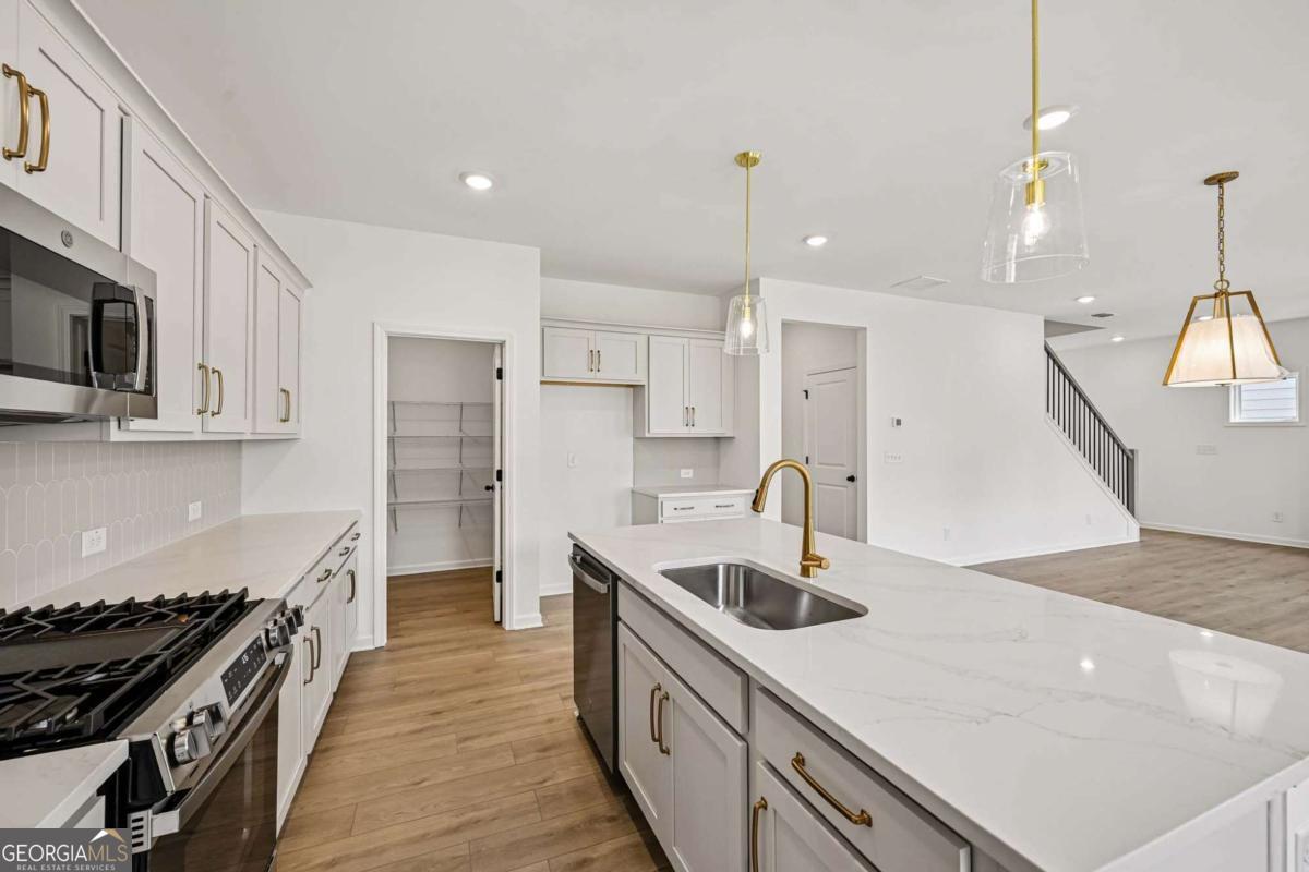 105 Candler Trace Property Photo 11
