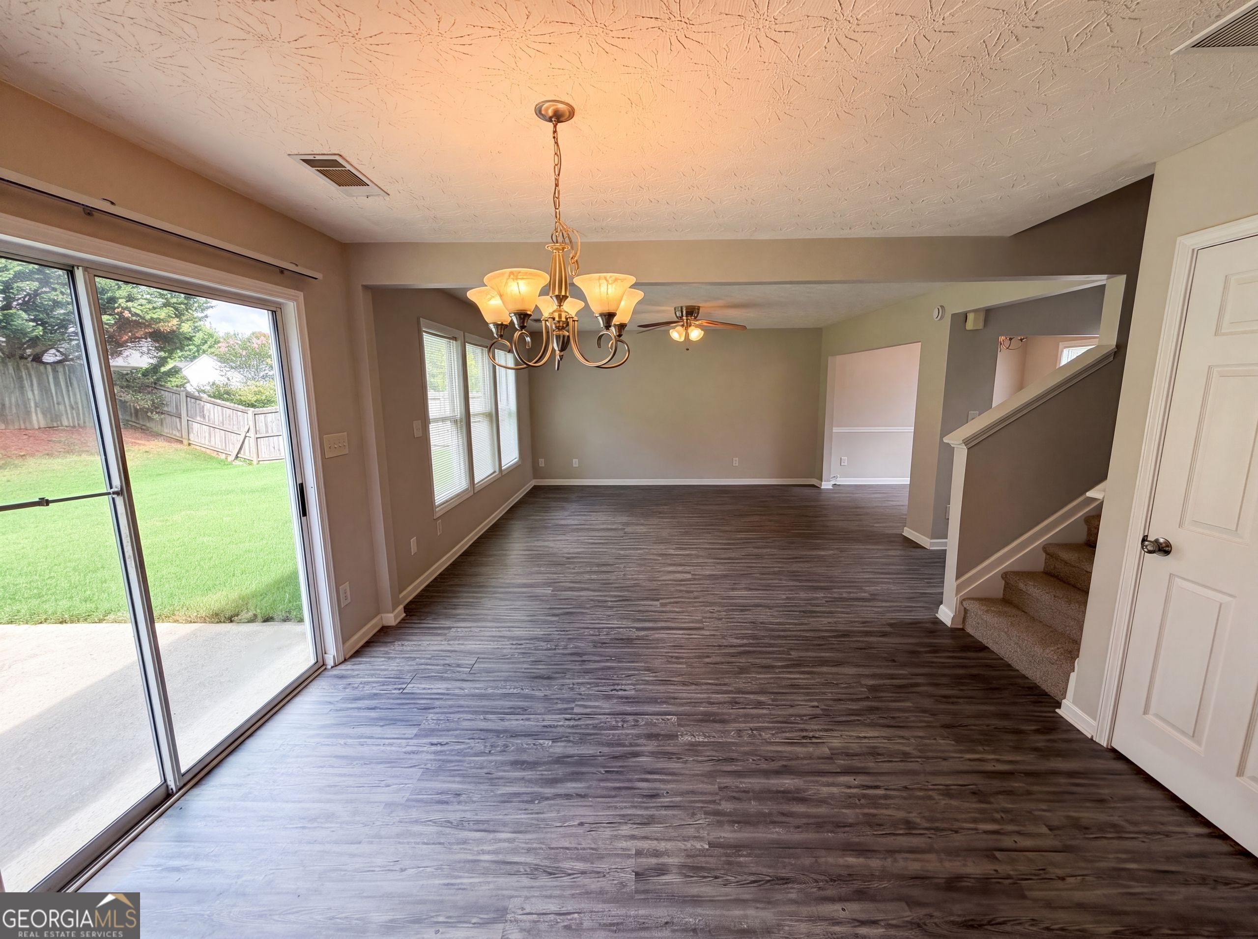 4636 Pine Acre Circle Property Photo 11