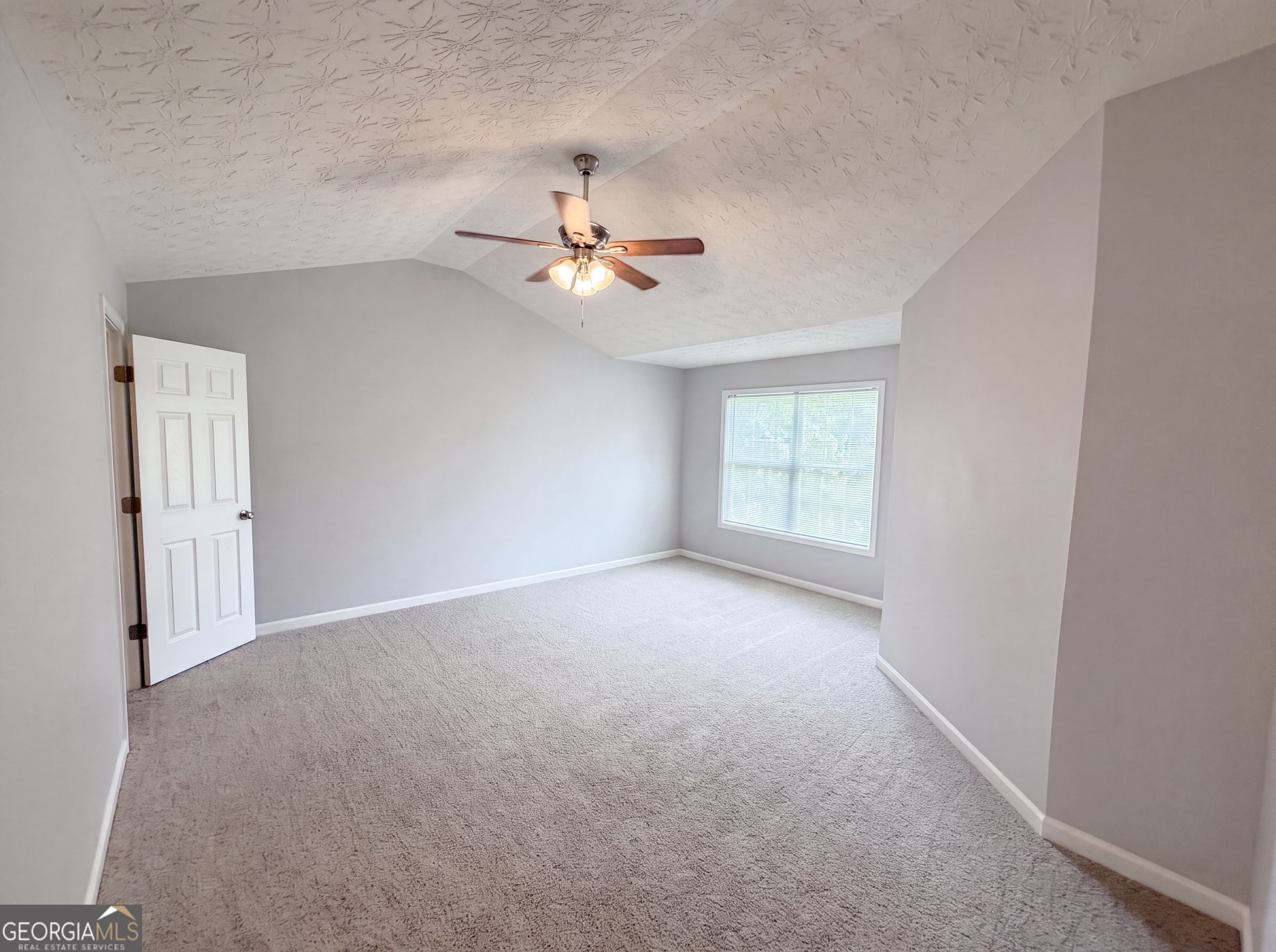 4636 Pine Acre Circle Property Photo 15