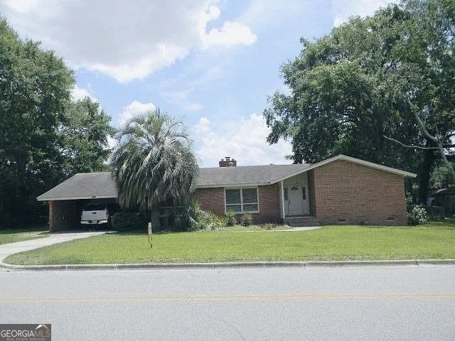 5011 Peachtree Street Property Photo 1