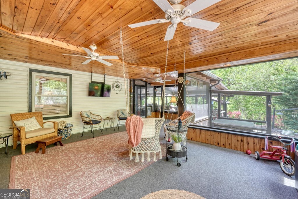 710 Town Mountain Road Property Photo 12