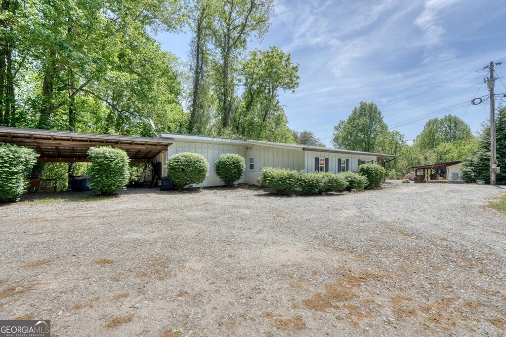 710 Town Mountain Road Property Photo 17