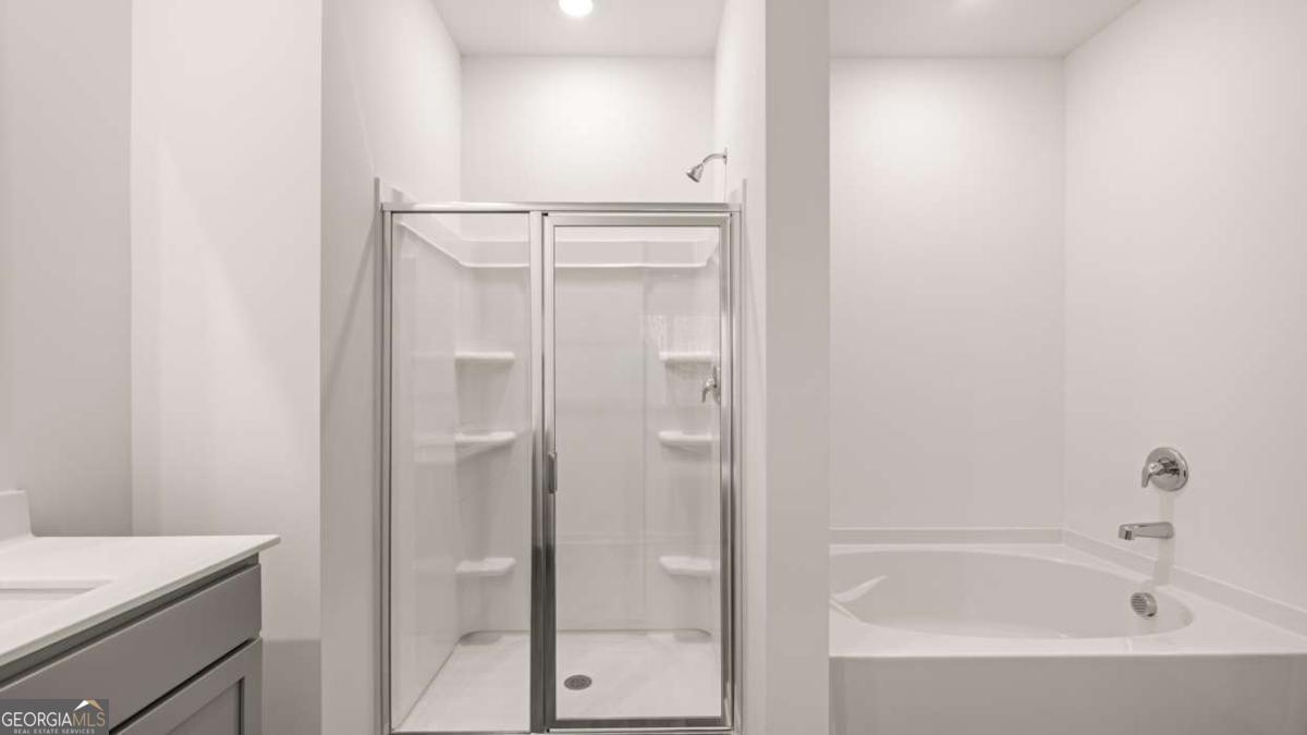 105 Montgomery Drive Property Photo 8