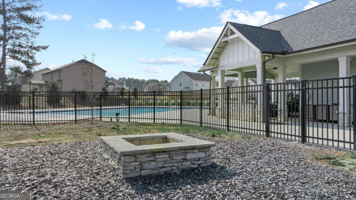105 Montgomery Drive Property Photo 15