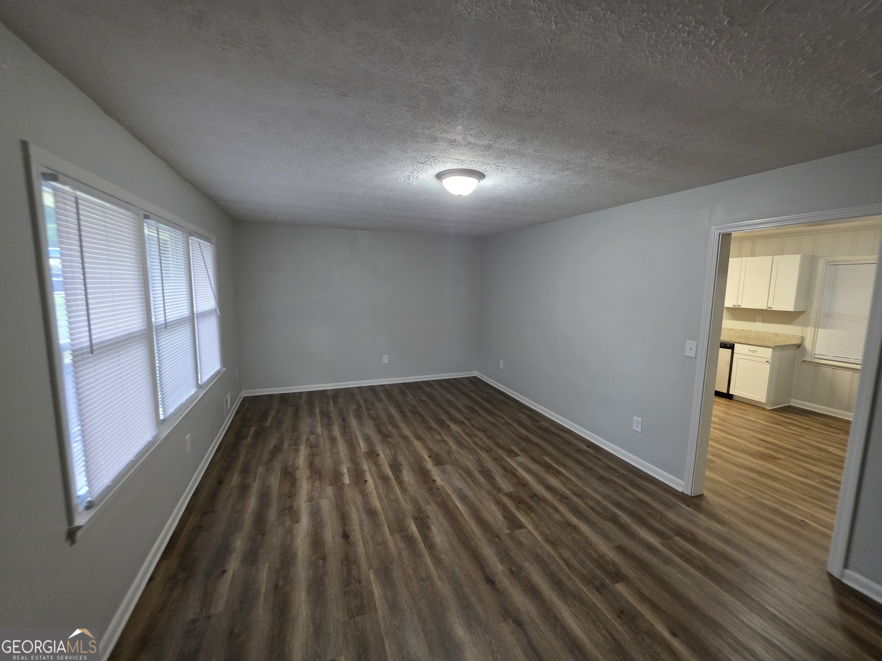 1214 S Broad Street Property Photo 3