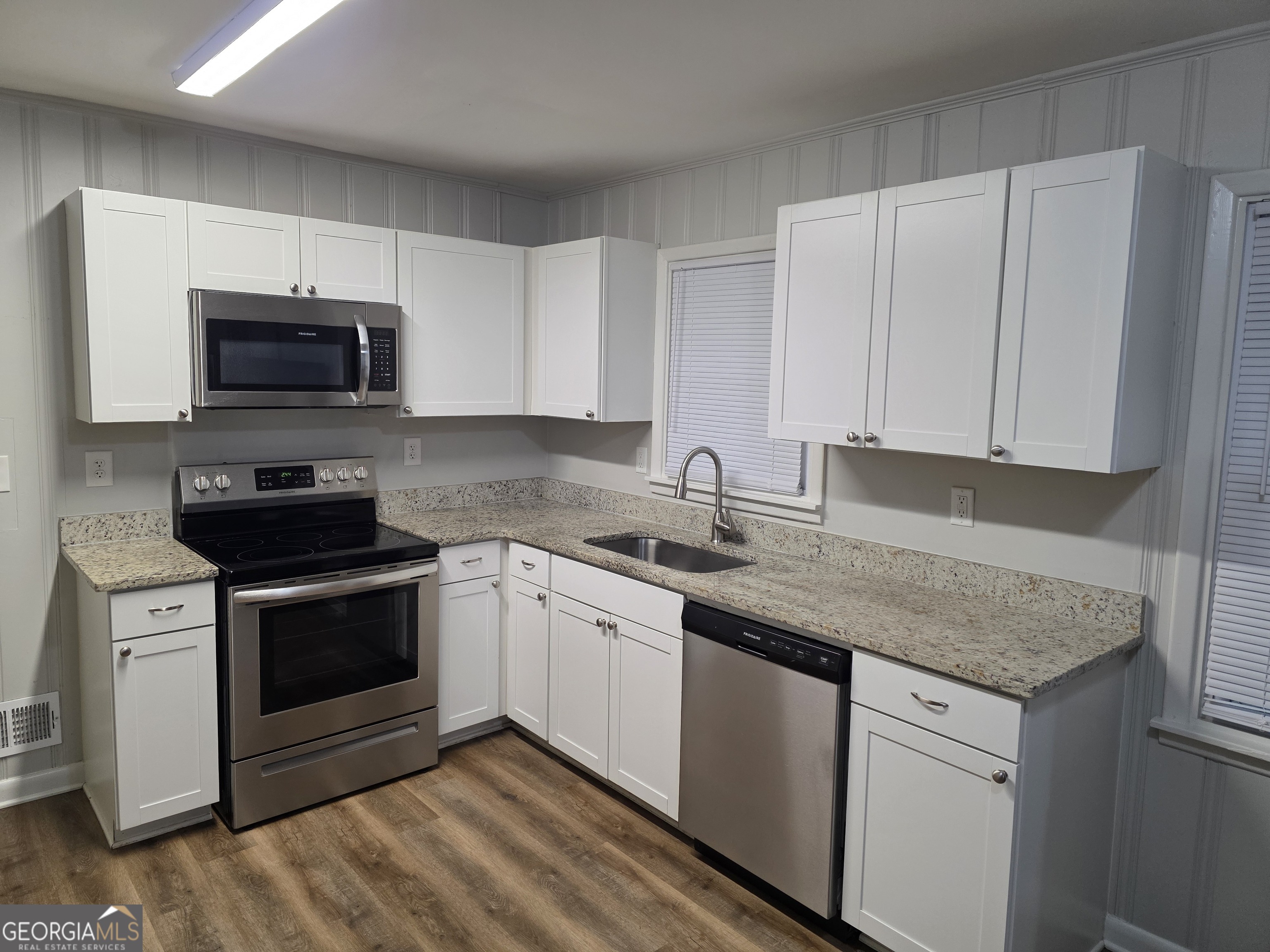 1214 S Broad Street Property Photo 7
