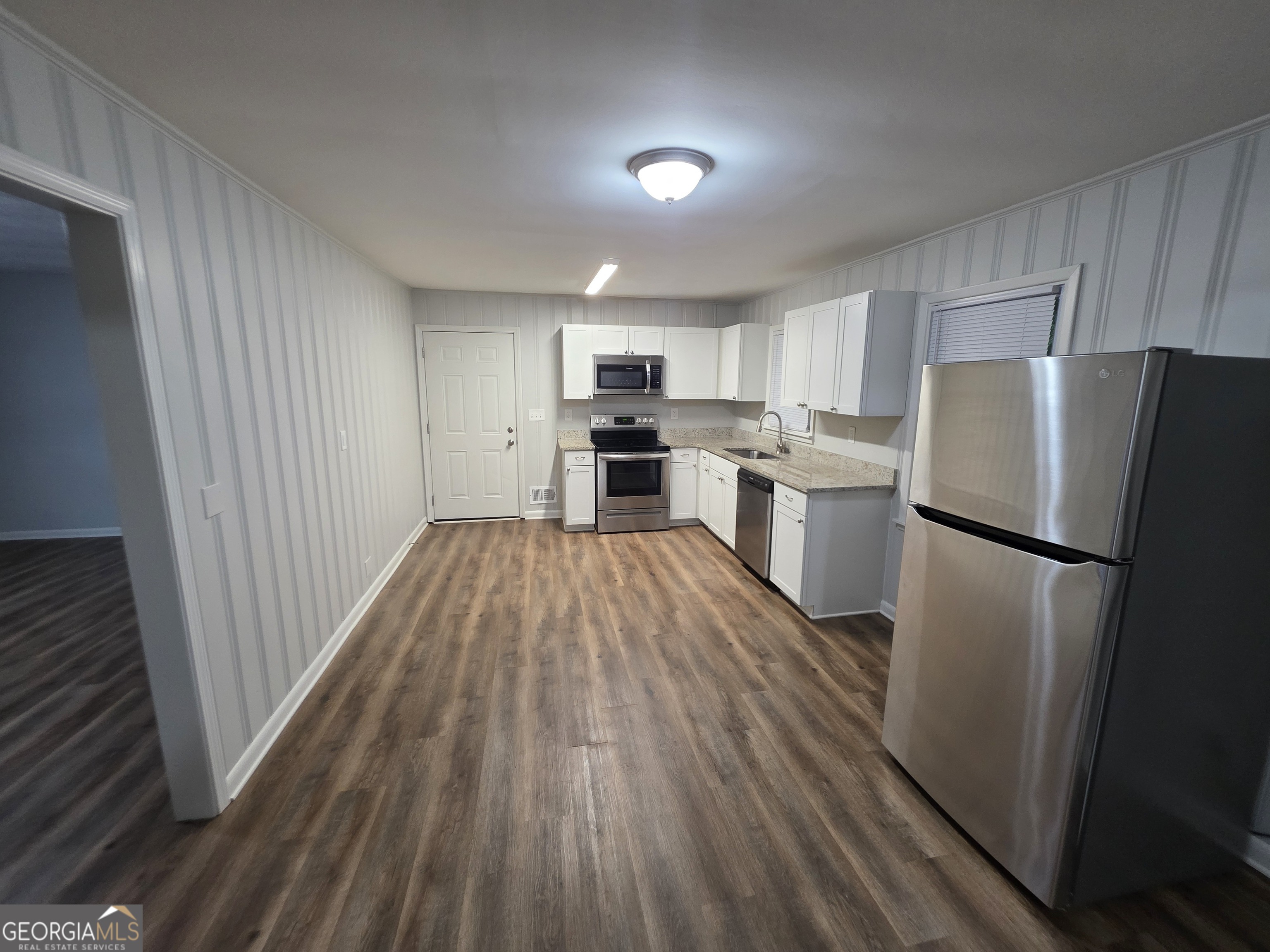 1214 S Broad Street Property Photo 11