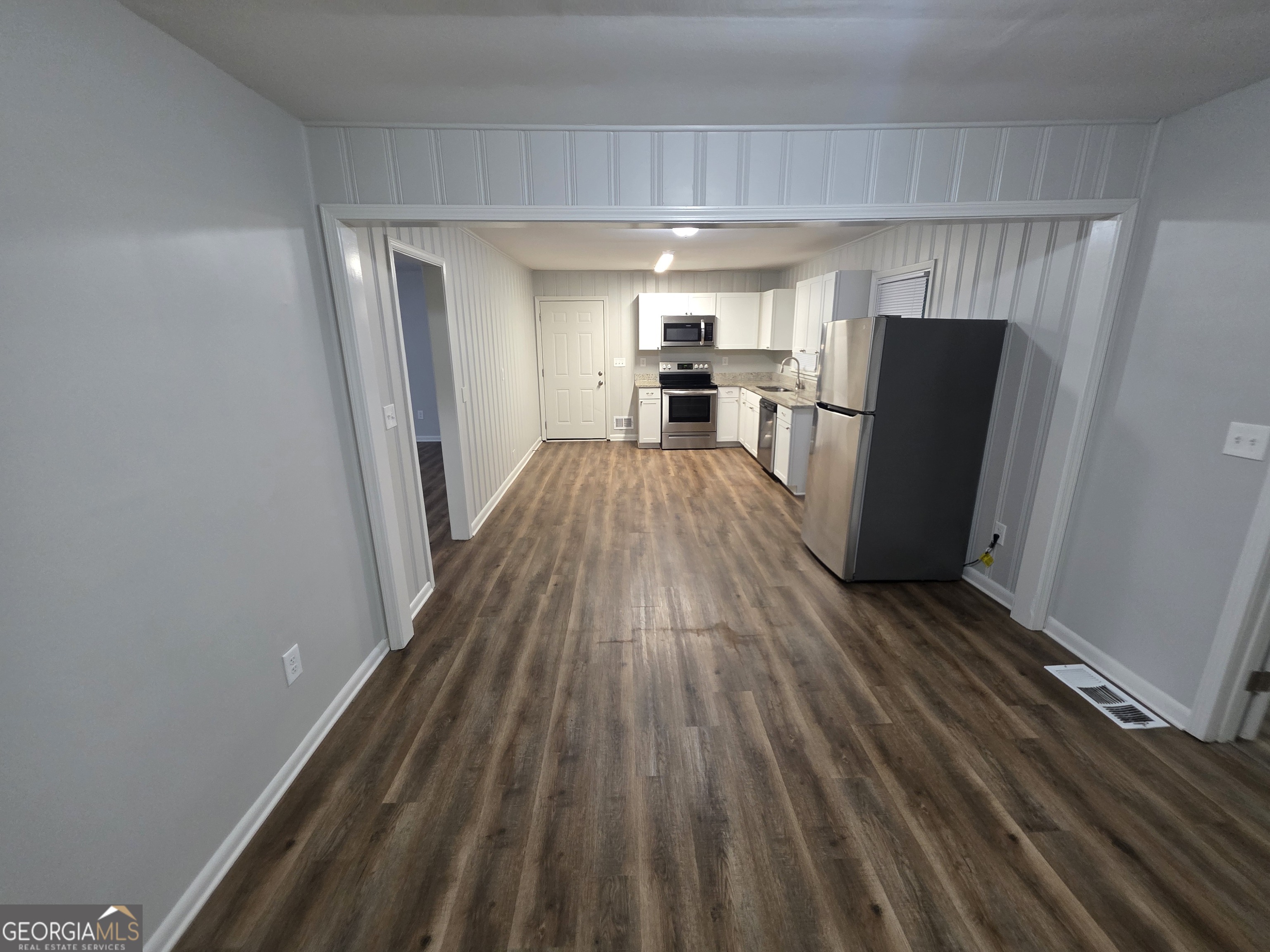 1214 S Broad Street Property Photo 12