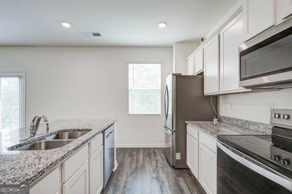 206 Aster Avenue Property Photo 12