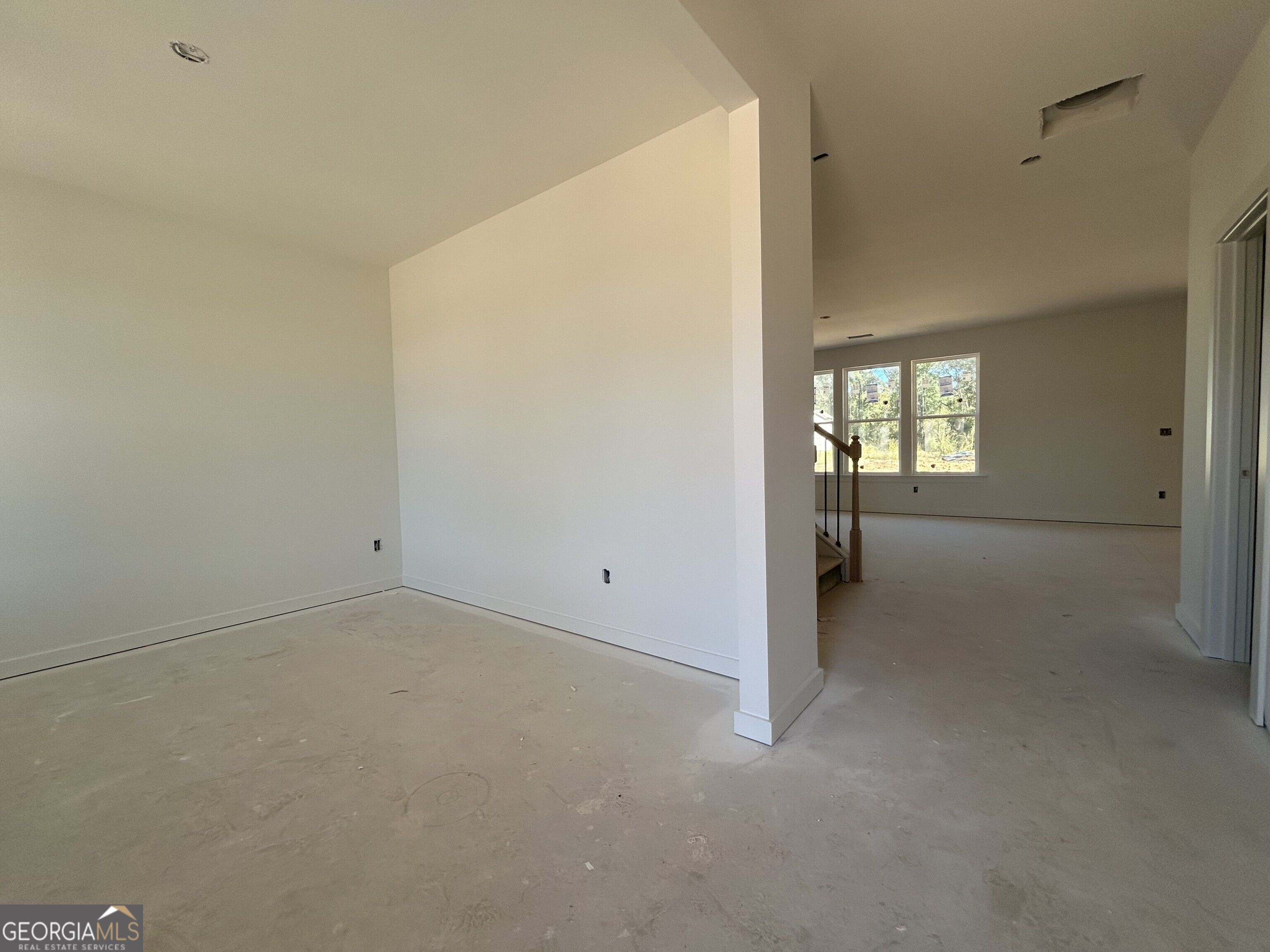 210 Ruby Robin Drive Property Photo 3
