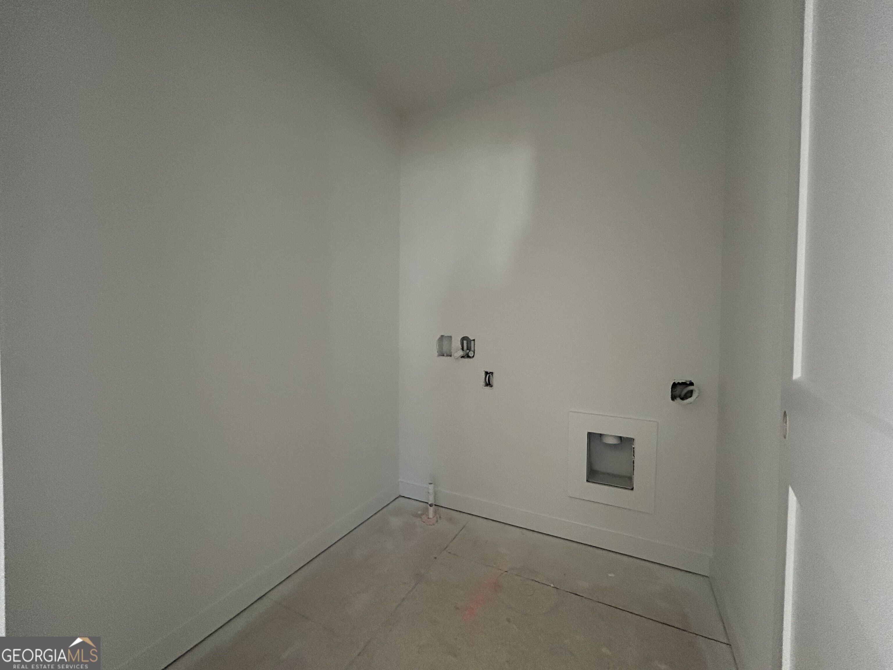 210 Ruby Robin Drive Property Photo 14