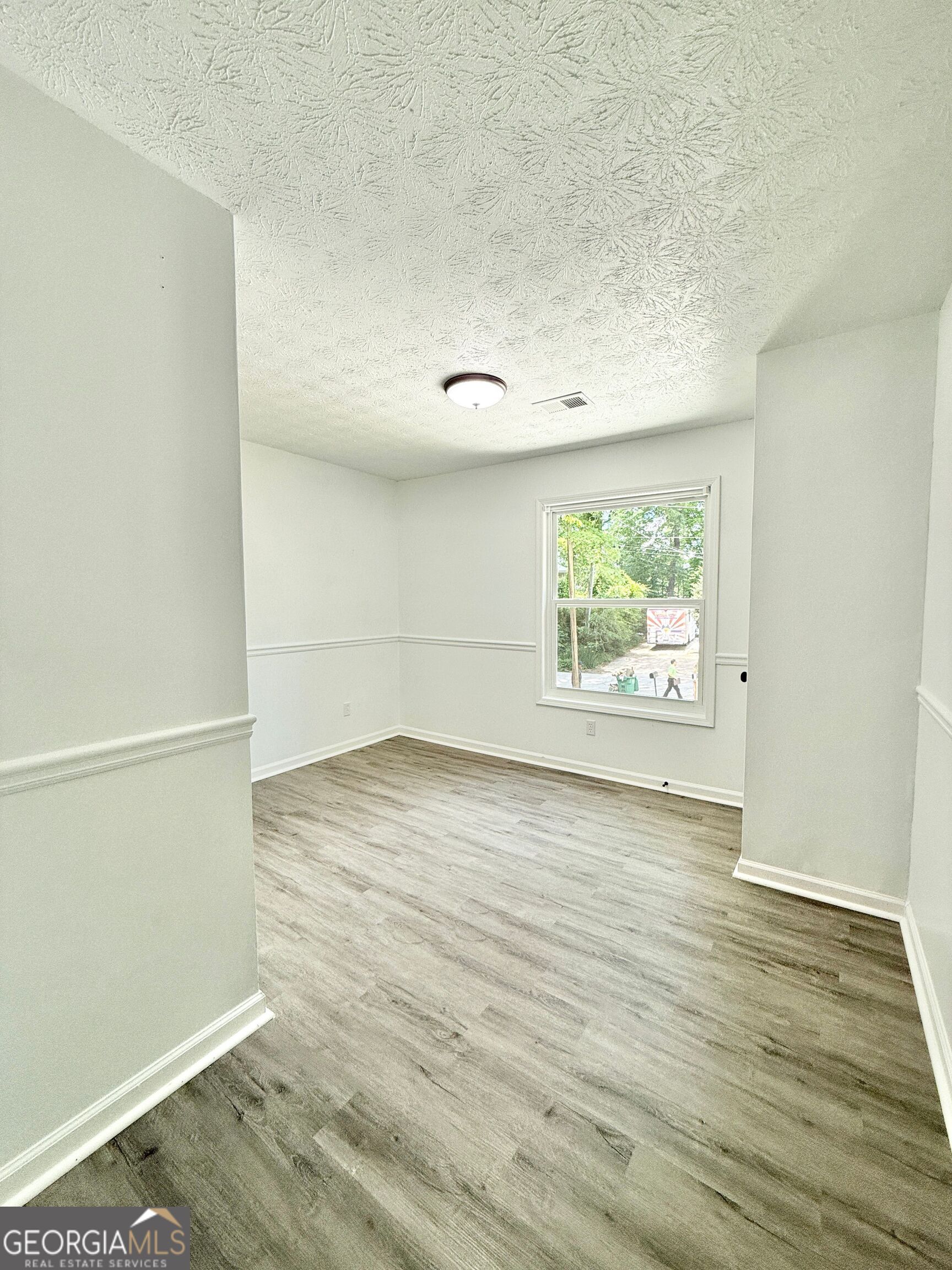 8399 Lake Drive Property Photo 23