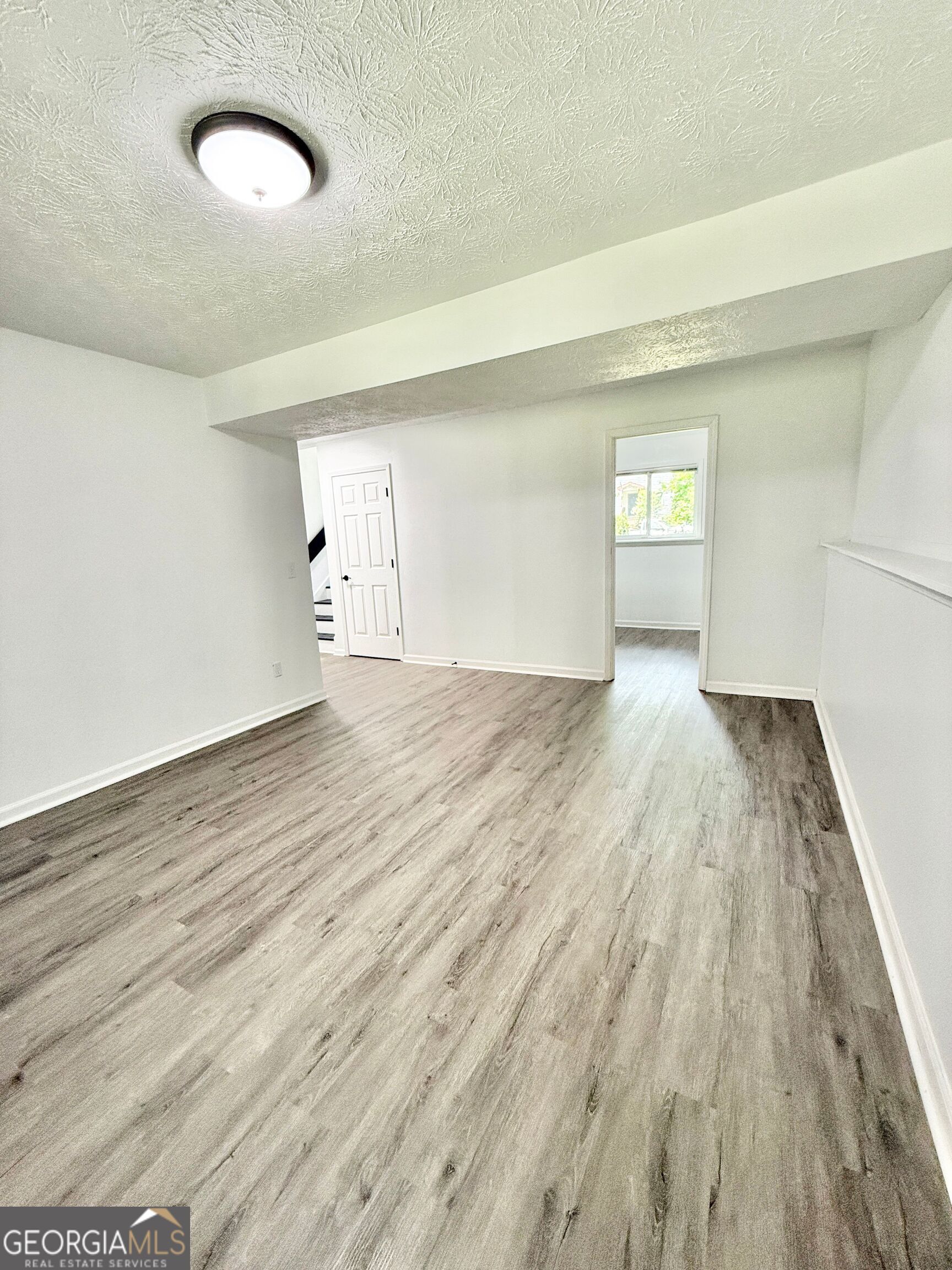 8399 Lake Drive Property Photo 28