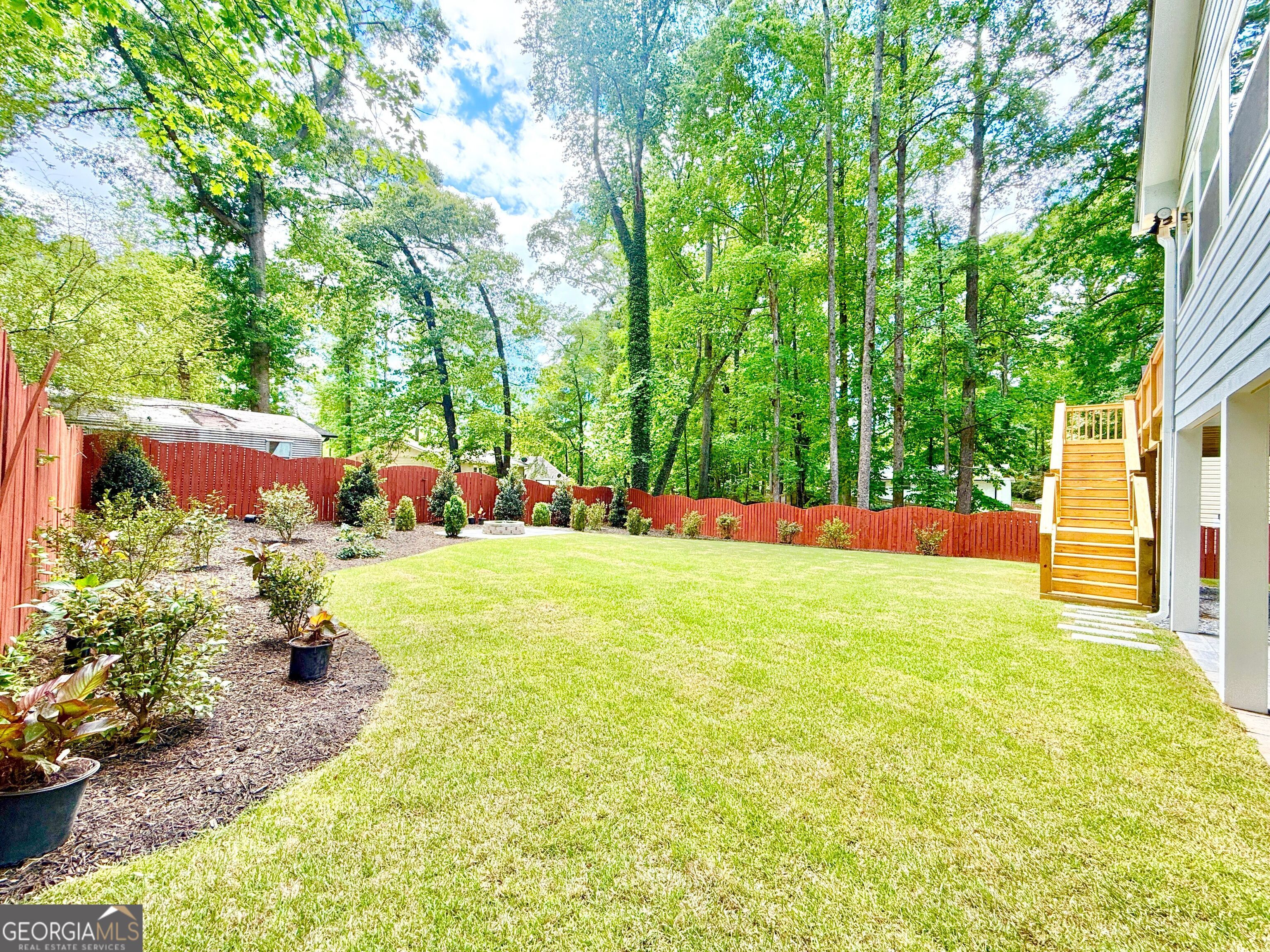 8399 Lake Drive Property Photo 37