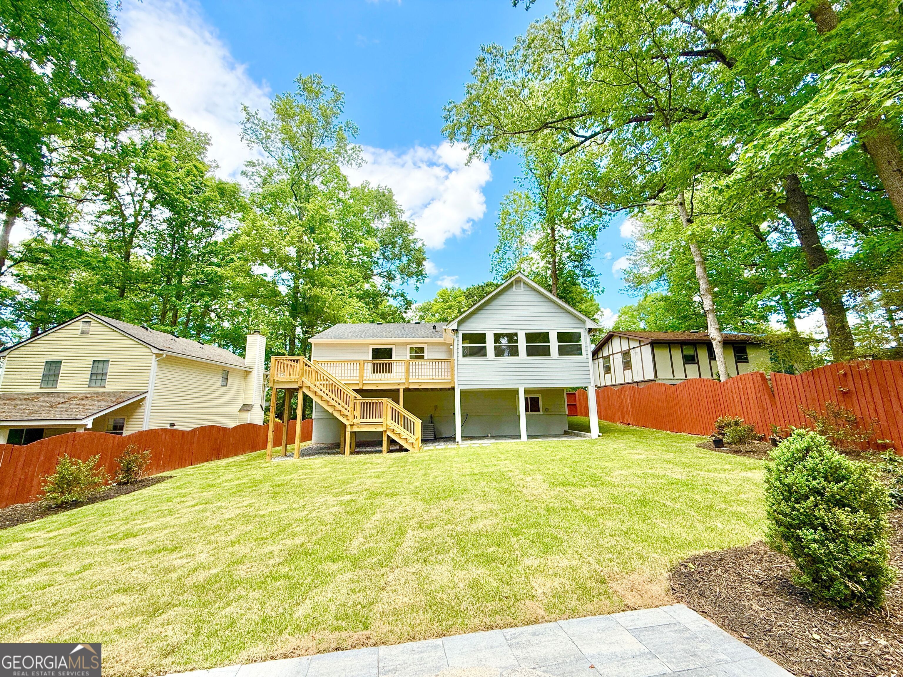 8399 Lake Drive Property Photo 39
