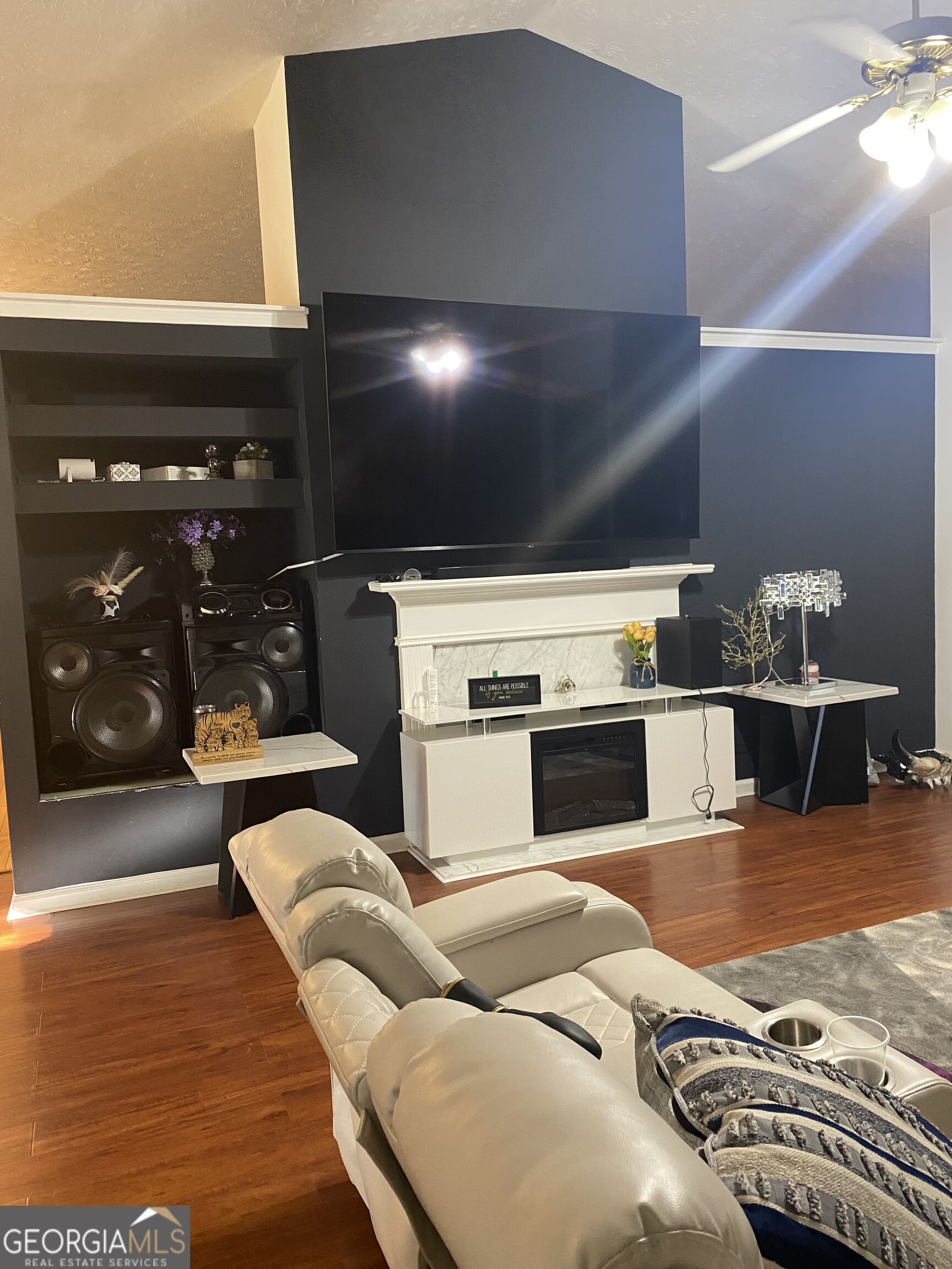3474 Ennfield Way Property Photo 4