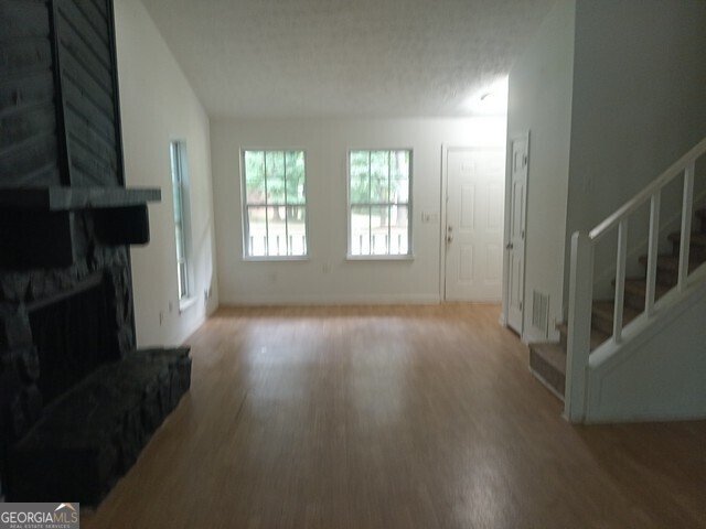 8298 Blackfoot Trail Property Photo 3