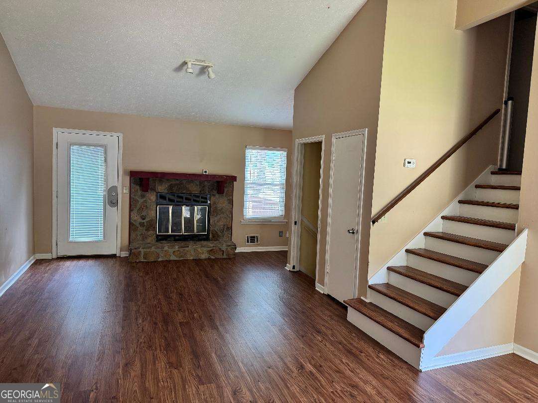 3187 Montheath Pass Property Photo 6