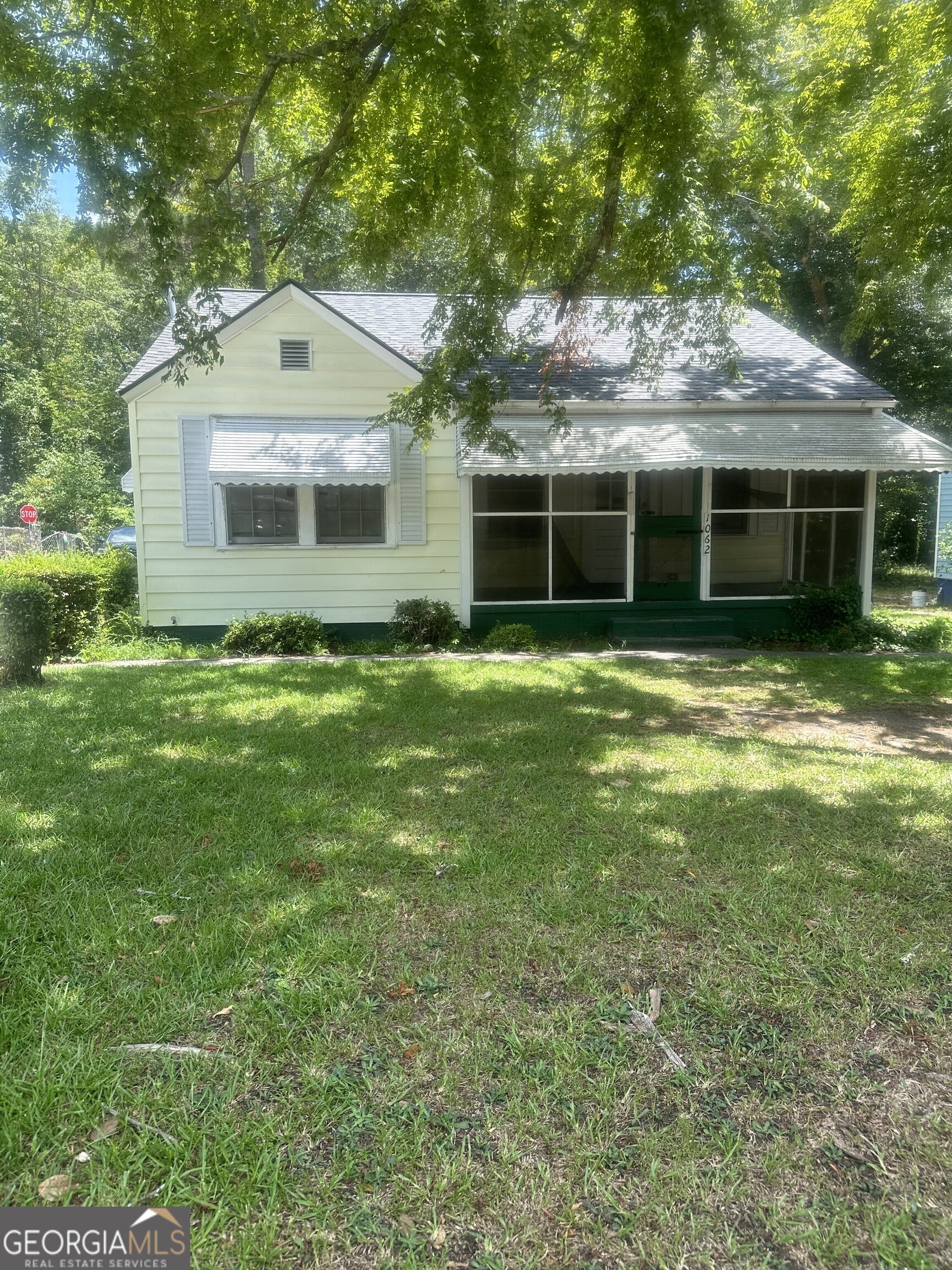 1062 Radio Drive Property Photo 1