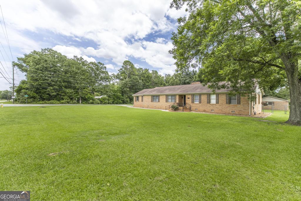 3708 Jones Road Property Photo 2
