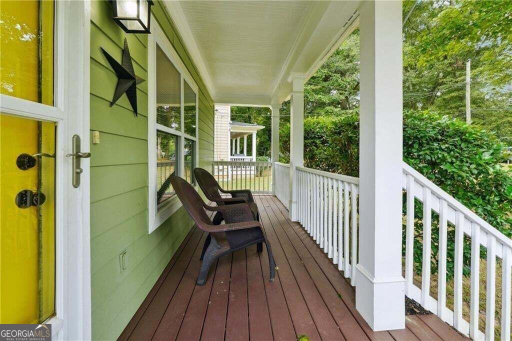 1051 Ada Avenue Nw Property Photo 4
