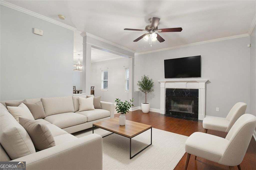 1051 Ada Avenue Nw Property Photo 6