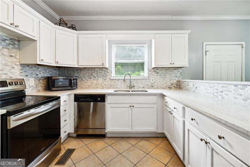 1051 Ada Avenue Nw Property Photo 11