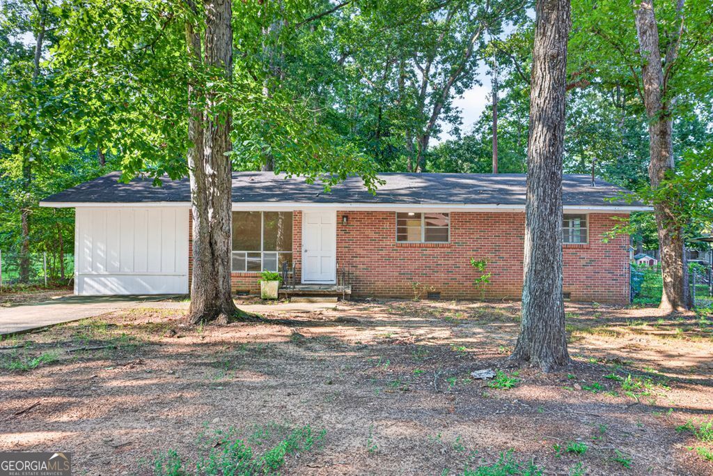 610 Vincent Drive Property Photo 1