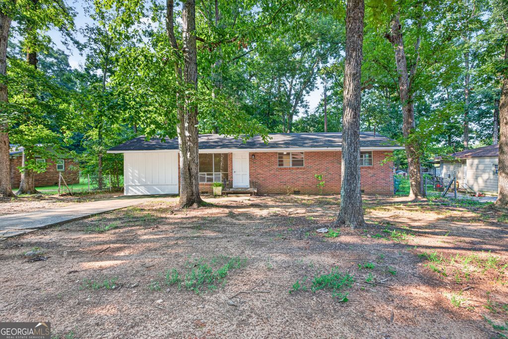 610 Vincent Drive Property Photo 2