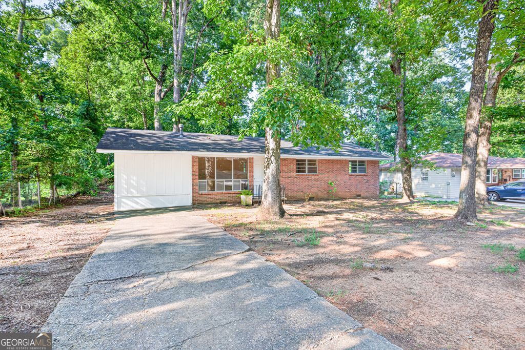610 Vincent Drive Property Photo 4