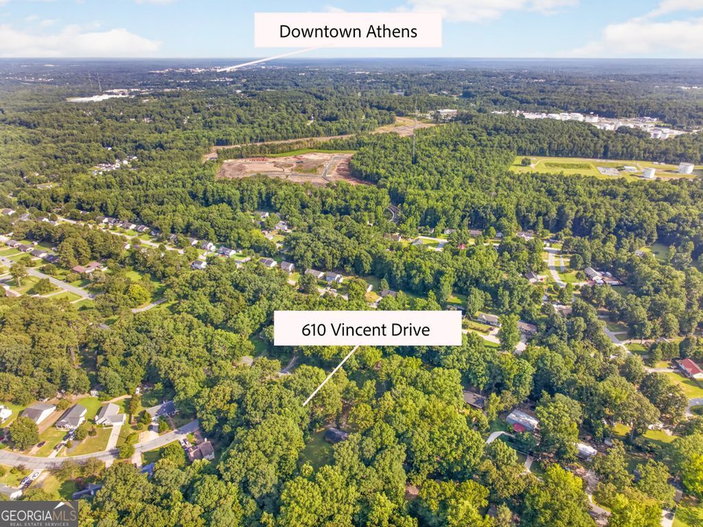 610 Vincent Drive Property Photo 29