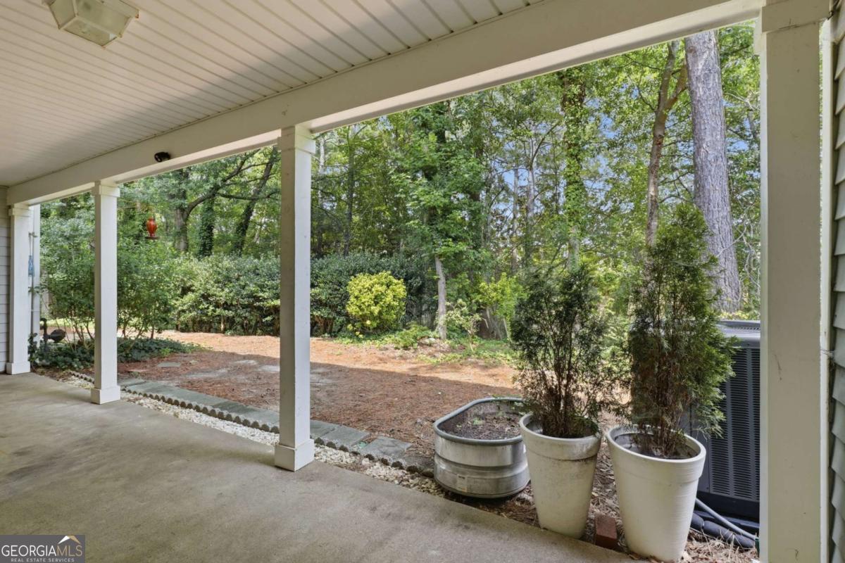 3073 Westwood Way Property Photo 11