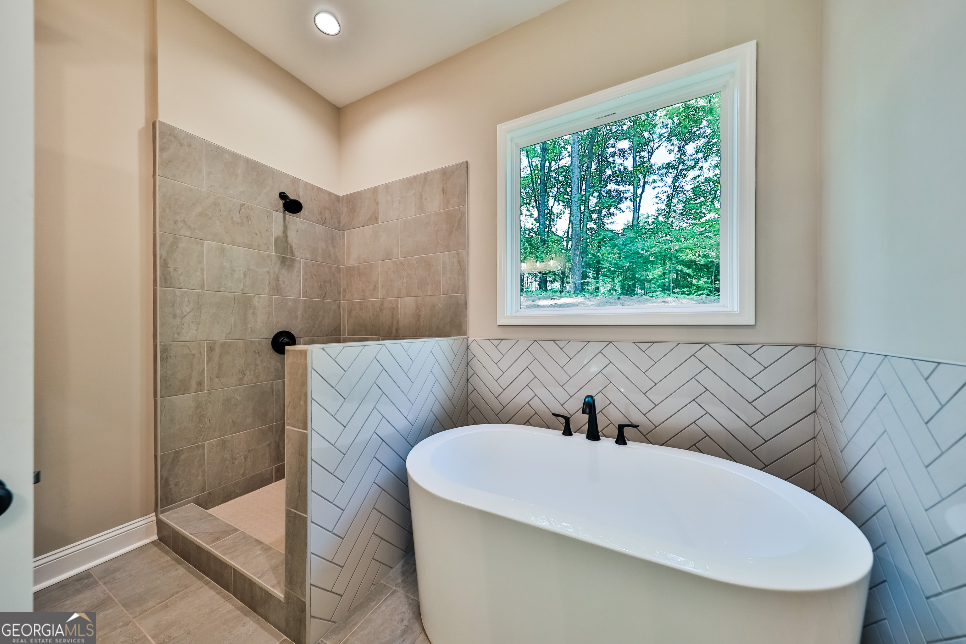 61 Goodman Path Property Photo 9