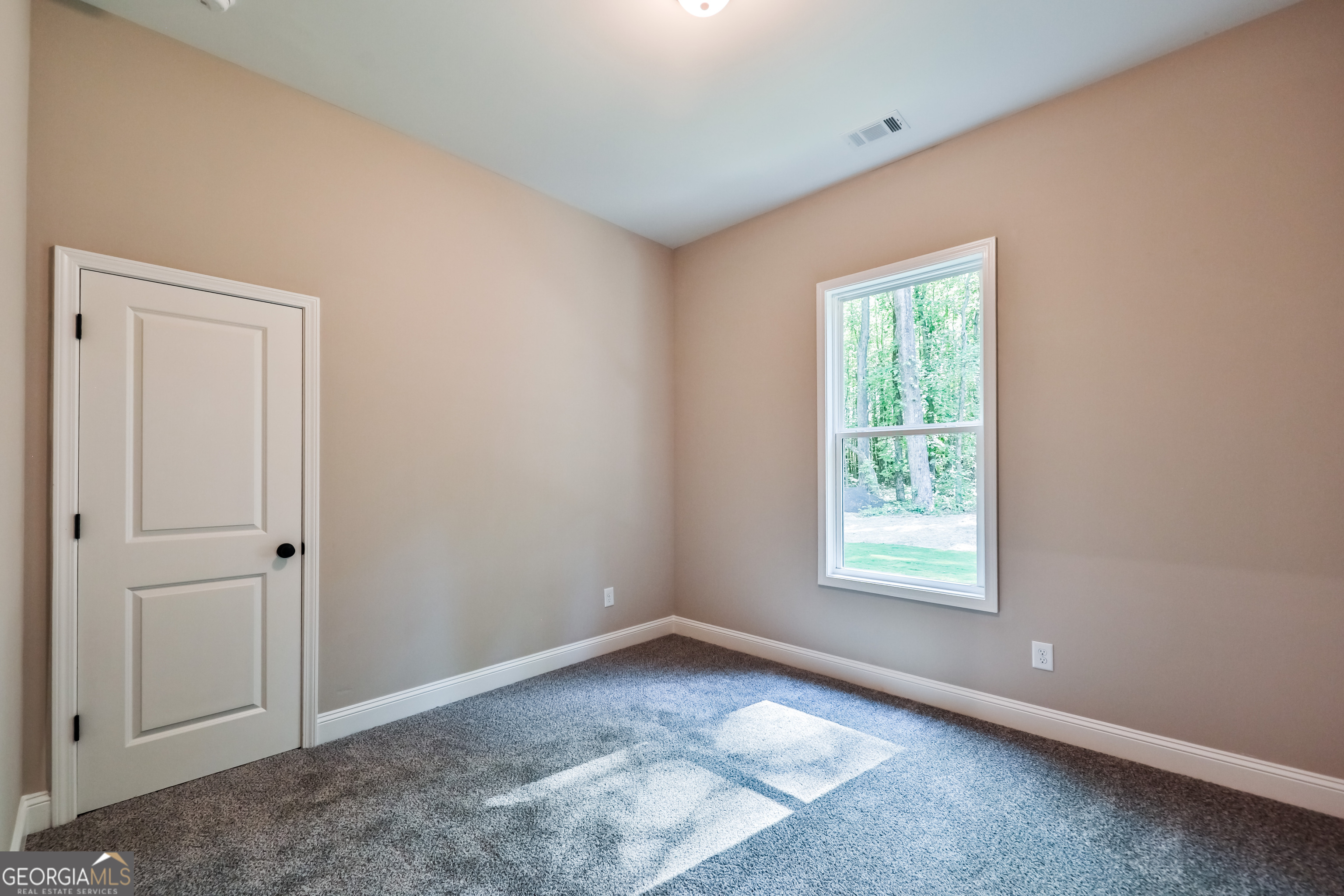 61 Goodman Path Property Photo 14
