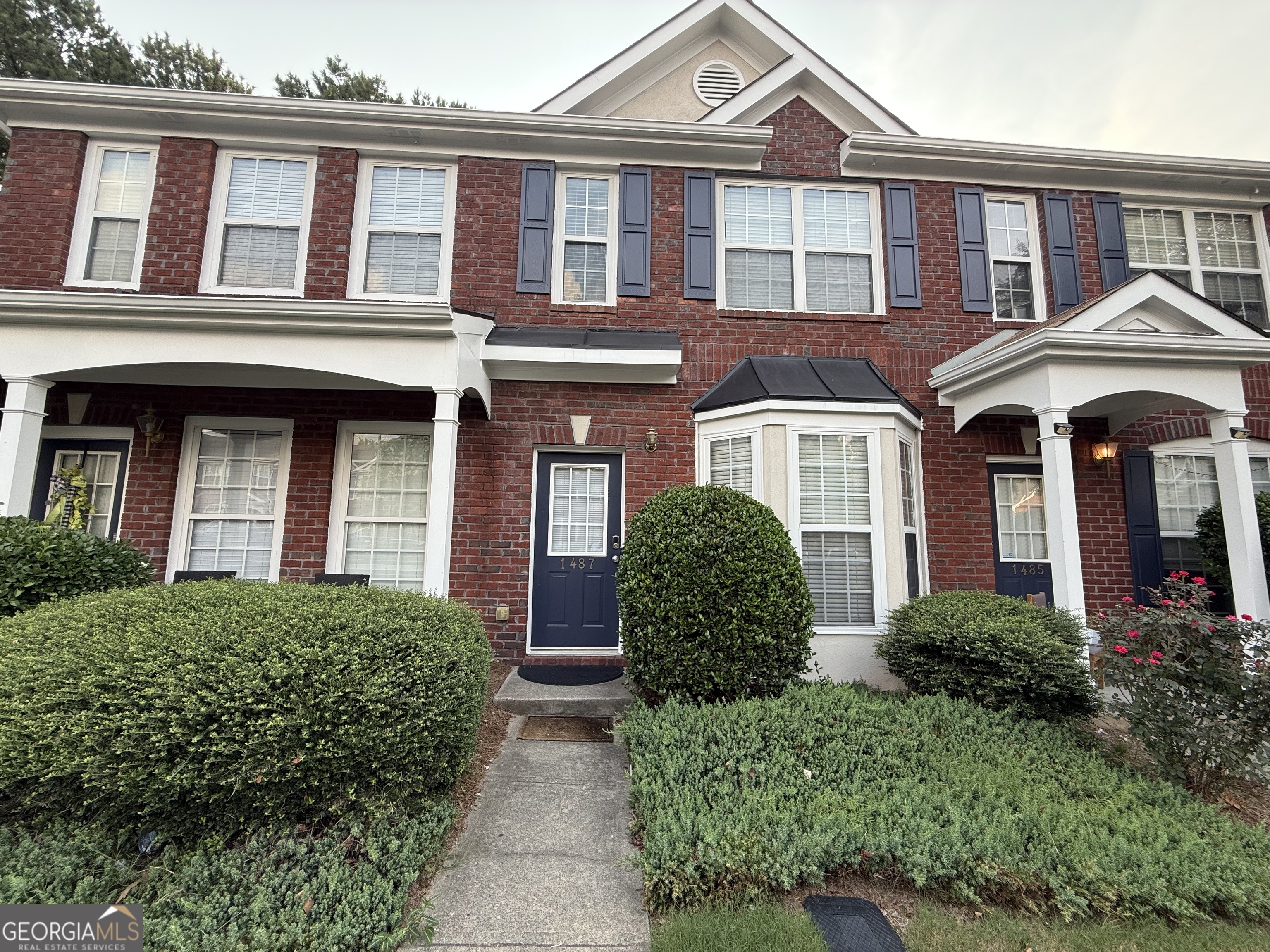 1487 Cove Creek Circle Property Photo 1