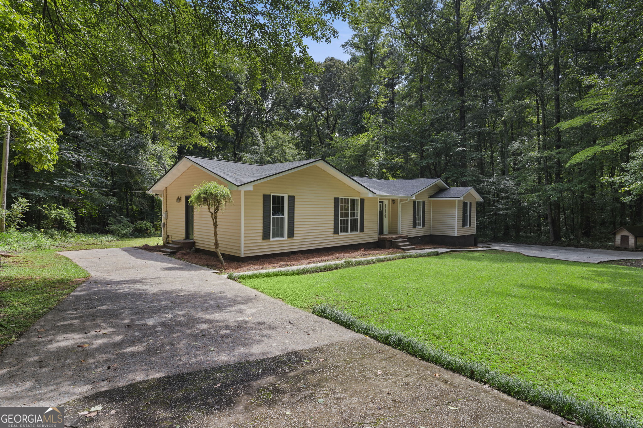 419 Marcella Avenue Property Photo 2
