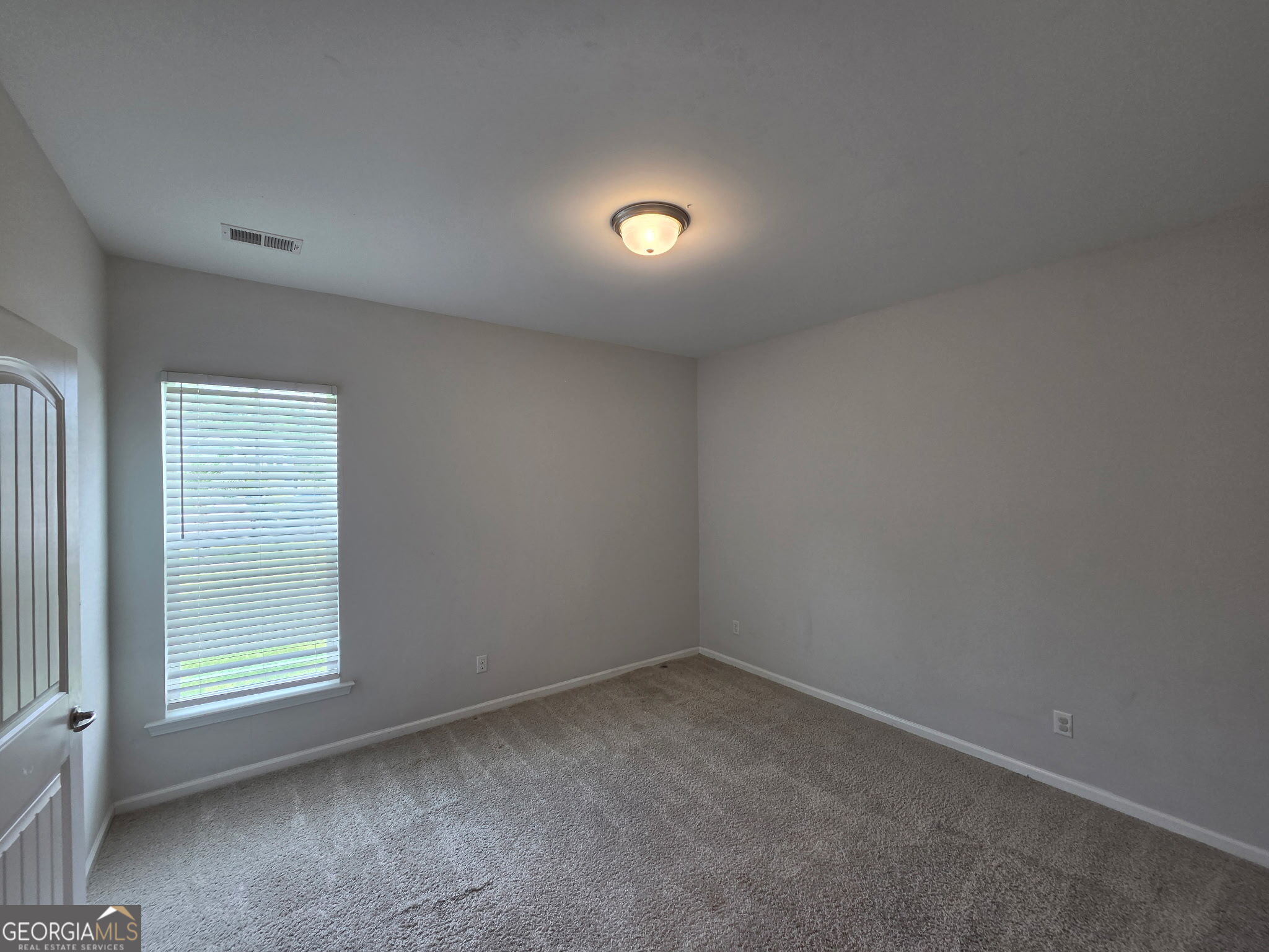 9 Headlands Court Property Photo 12