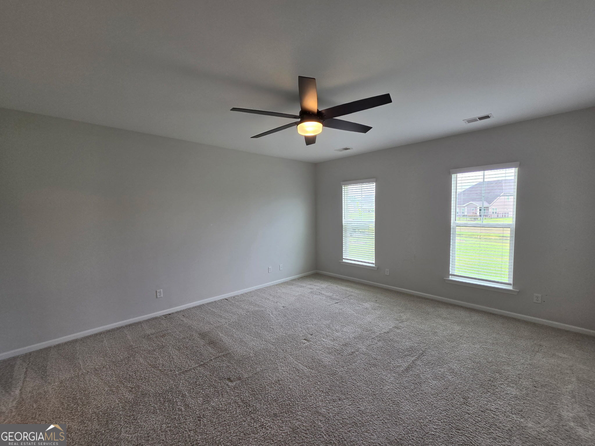 9 Headlands Court Property Photo 17