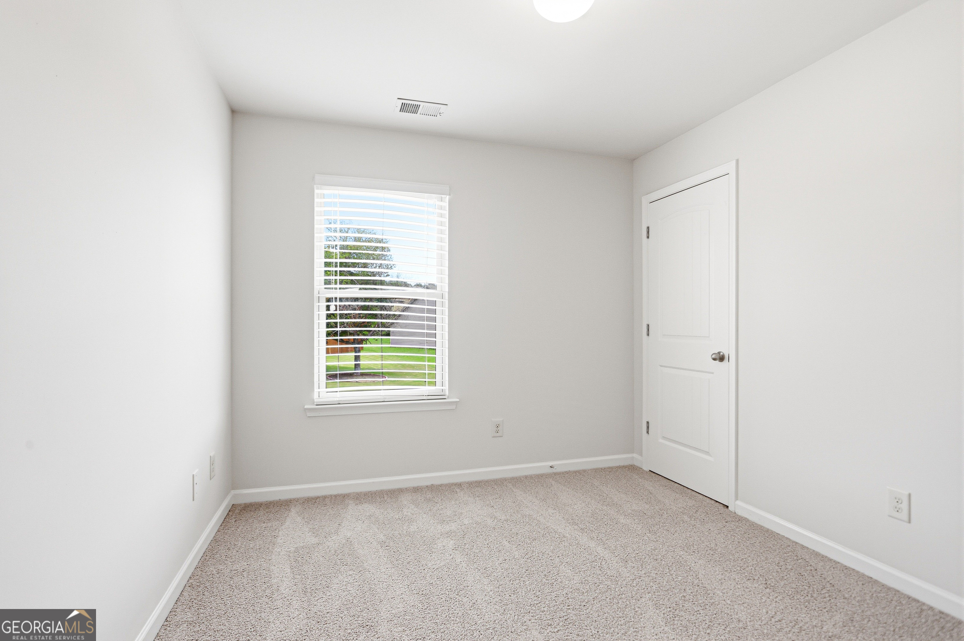 77 Hamil Court Nw Property Photo 16