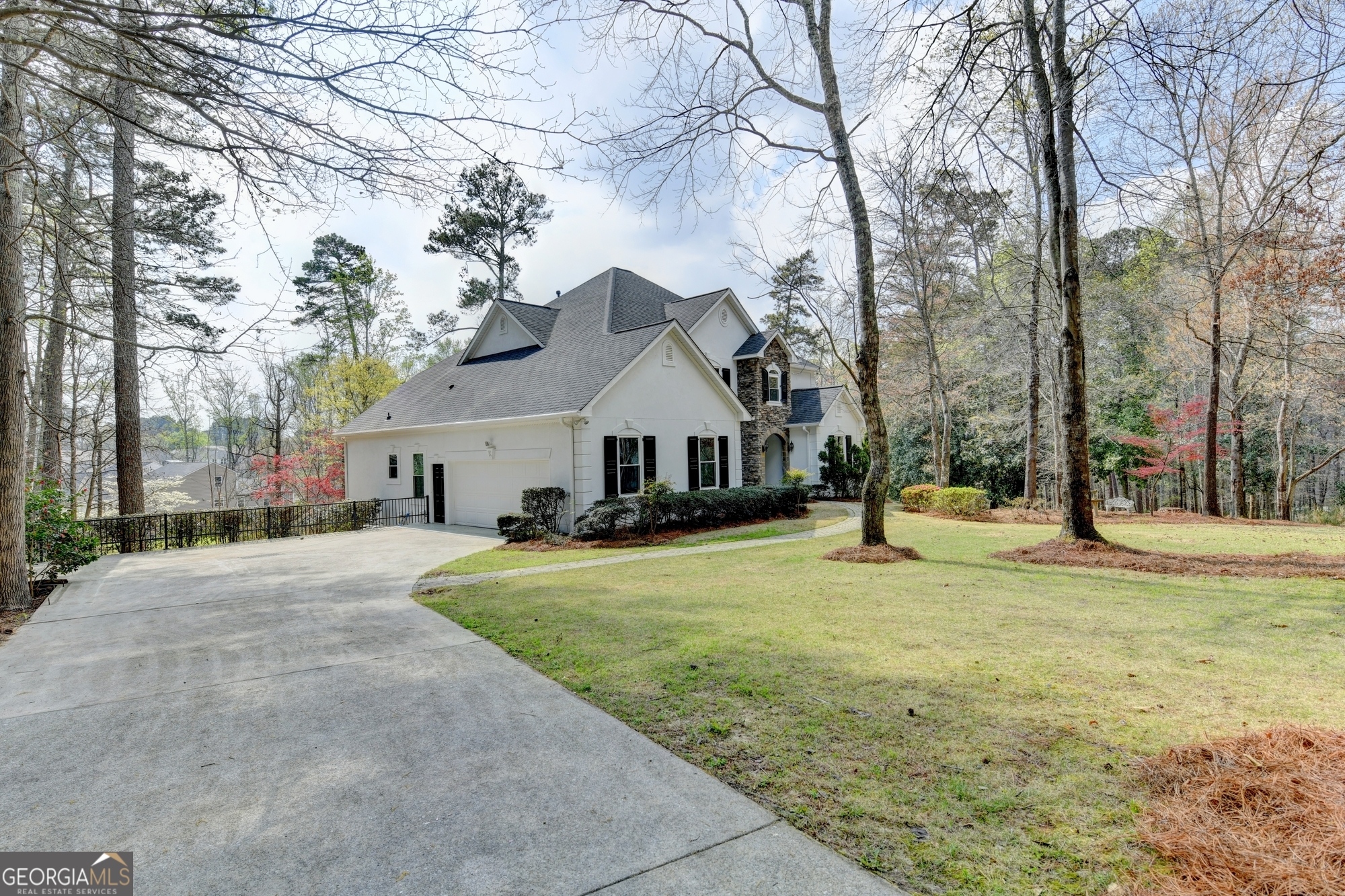 6336 Old Shadburn Ferry Road Property Photo 2