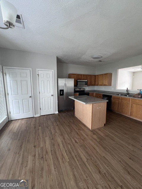 2770 Parkway Cove Property Photo 9