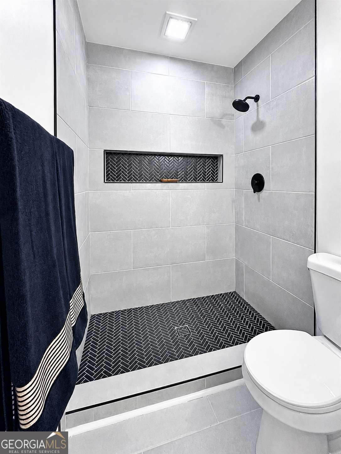 3741 Northpoint Drive Property Photo 48