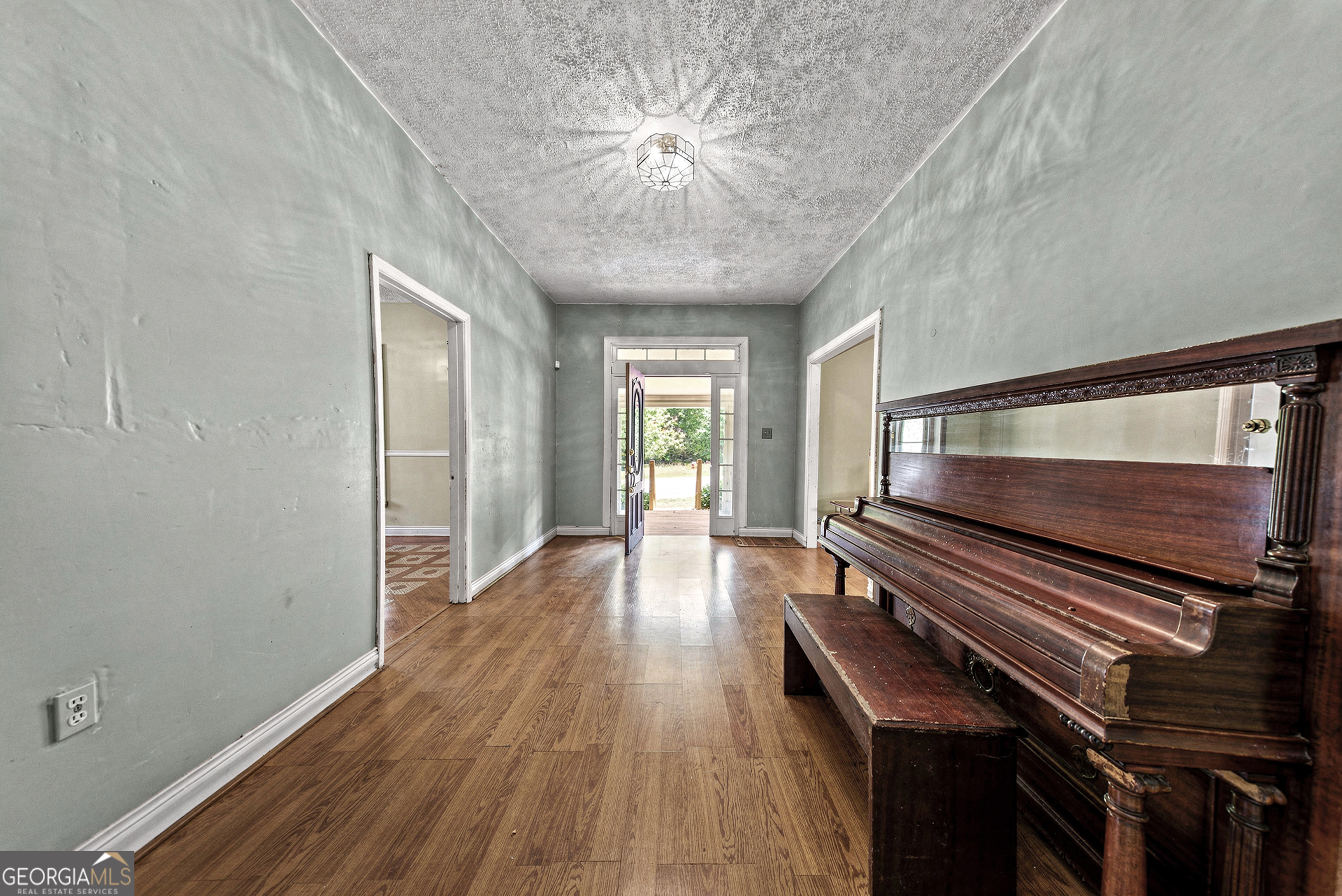 4000 Bostwick Highway Property Photo 11